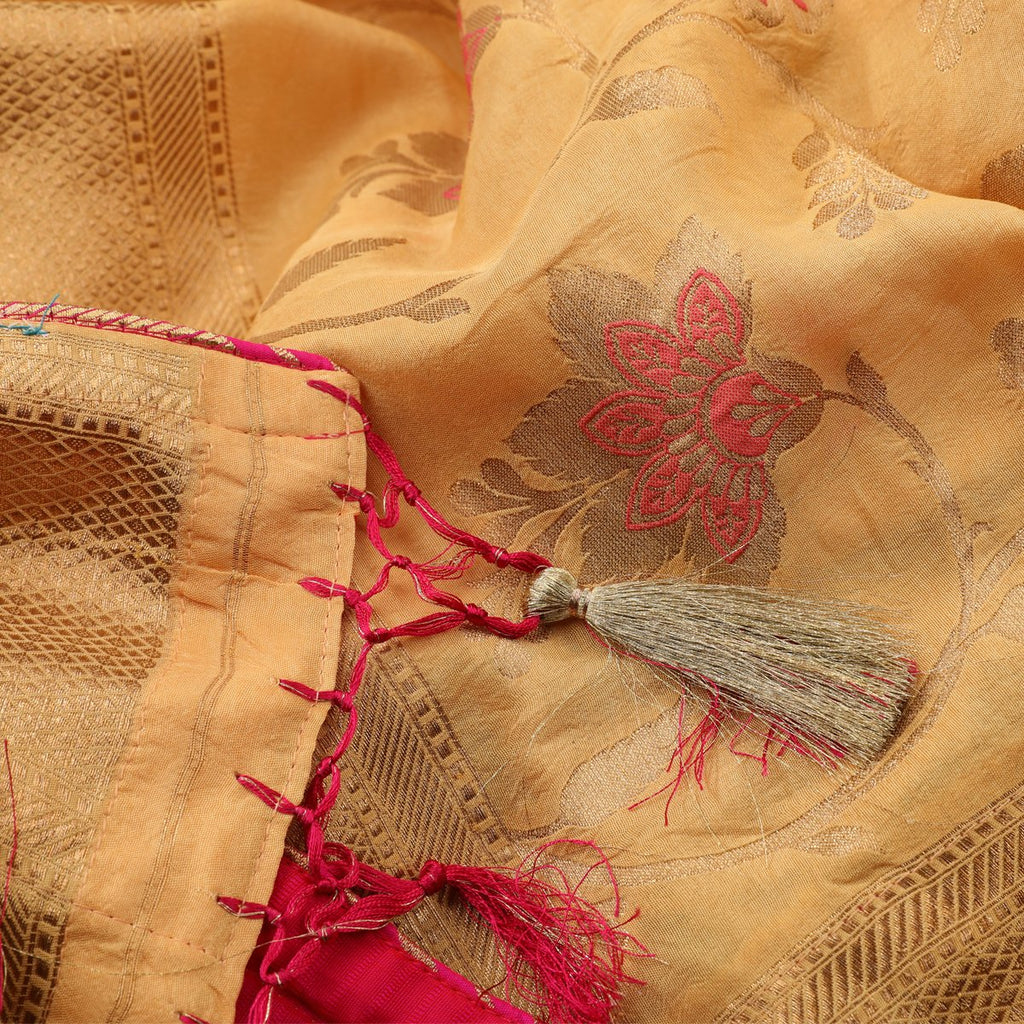 Handwoven Chalk Yellow Banarasi Kimkhab Silk Sari - WIISHNIKARIDNAM019 - Fabric View