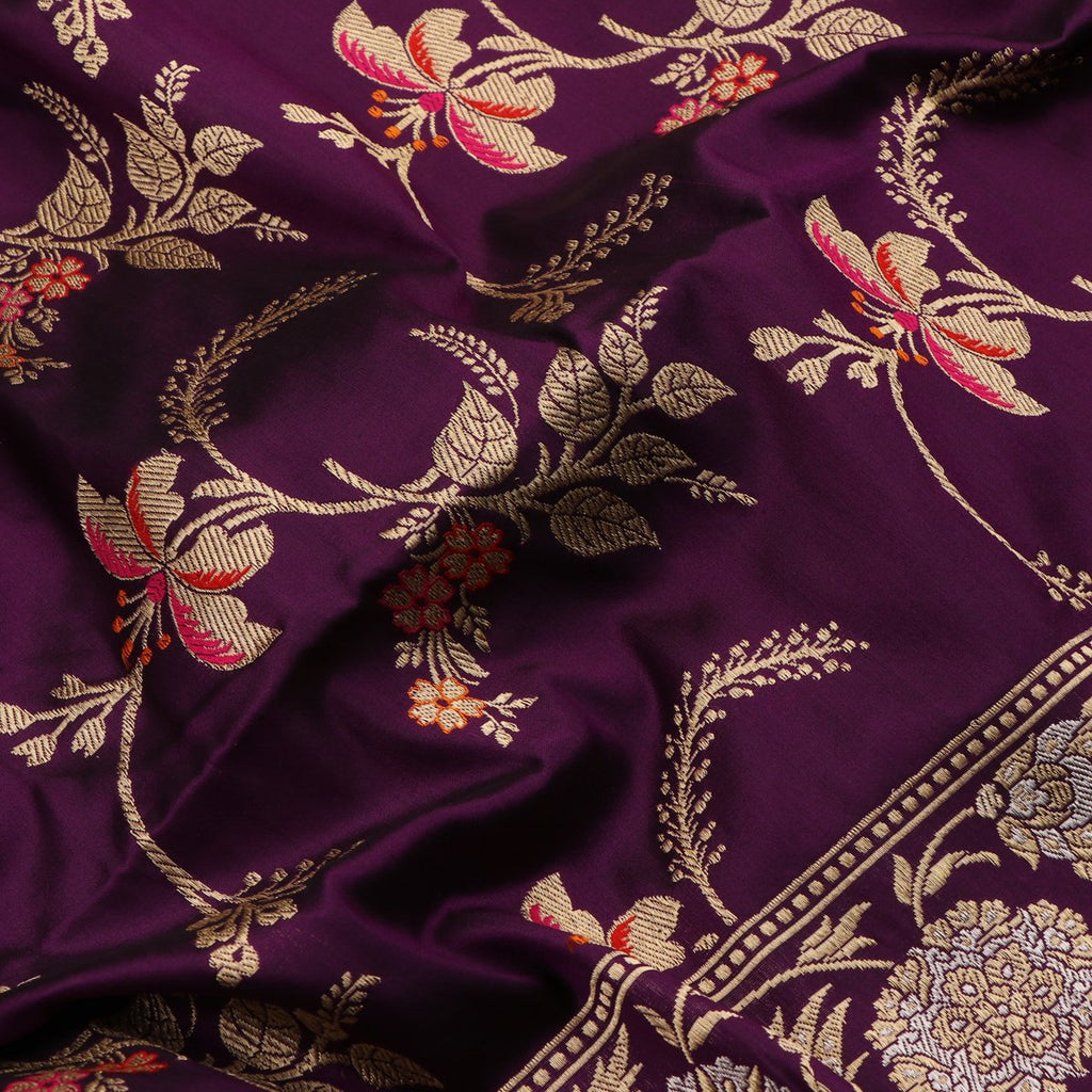 Handwoven Burgundy Banarasi Silk Sari - WIIKBDA0003 - Fabric View
